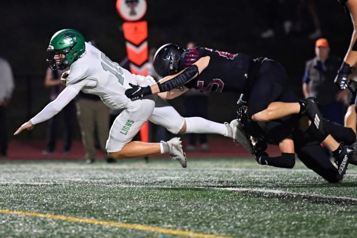 West Linn Tualatin football Oregon October 7 2022 Leon Neuschwander 25